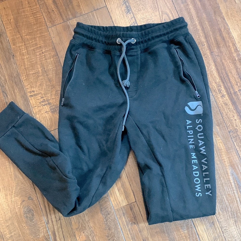 Black mens joggers medium